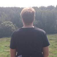 Петр Дробничев